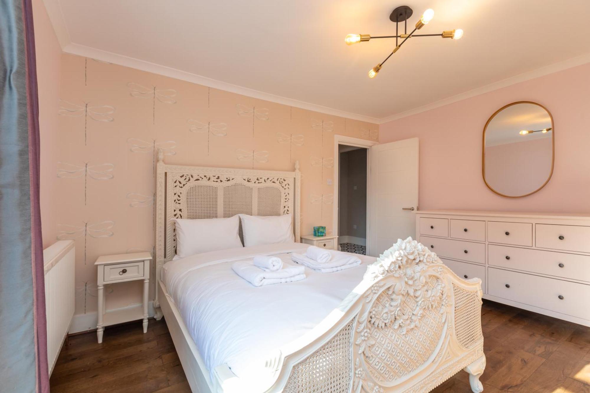 דירות לונדון Spacious & Pristine 2Bd Flat - Balham מראה חיצוני תמונה