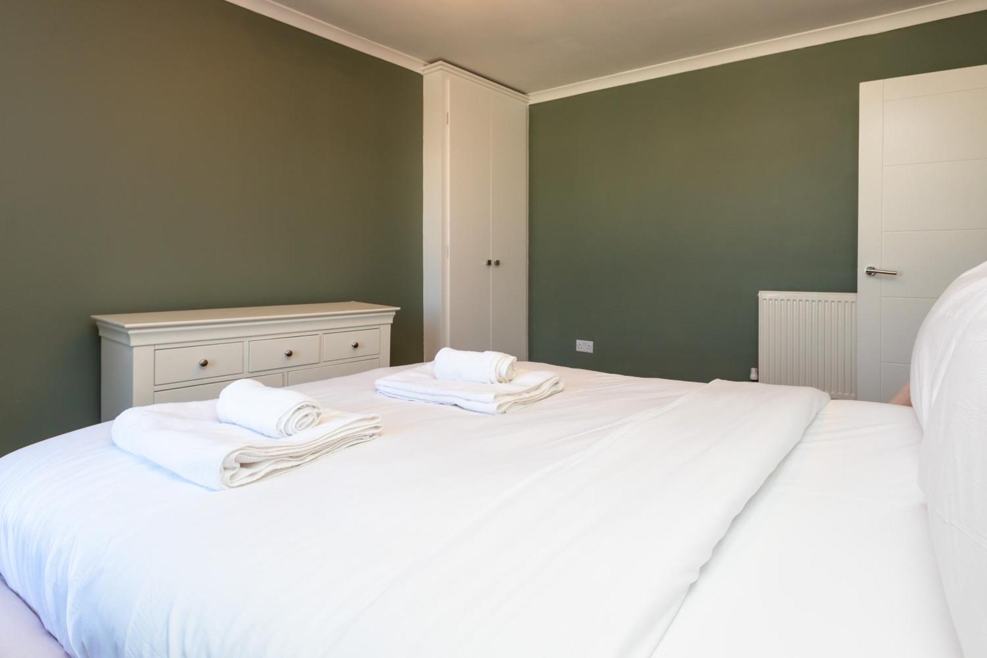 דירות לונדון Spacious & Pristine 2Bd Flat - Balham מראה חיצוני תמונה